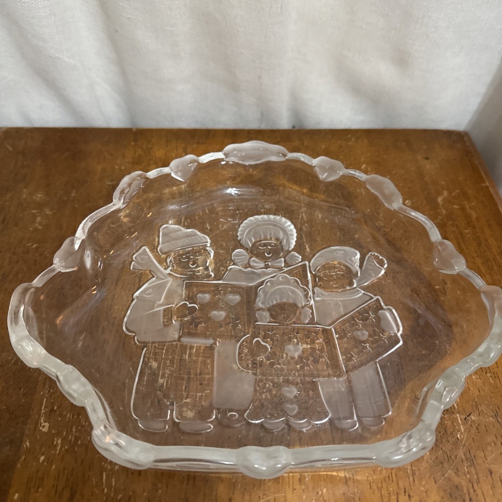 Vintage Mikasa Crystal Christmas Celebration Carolers Sweet Candy Dish 8 1/4"